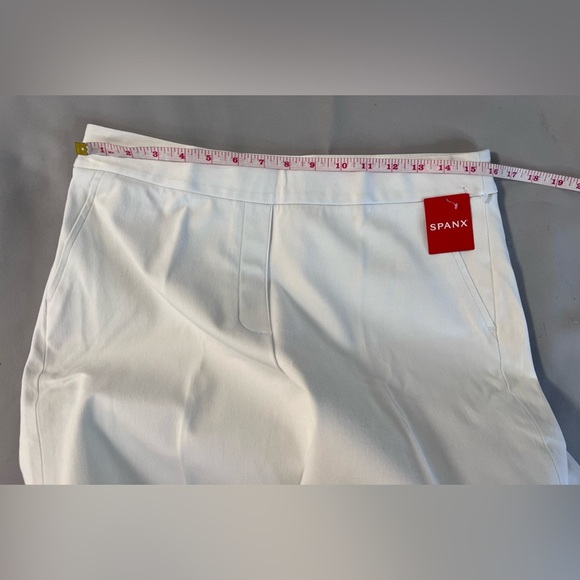New SPANX Silver Linings Kick Flare Pull-on Pants size Large in Classic White - Picture 5 of 15